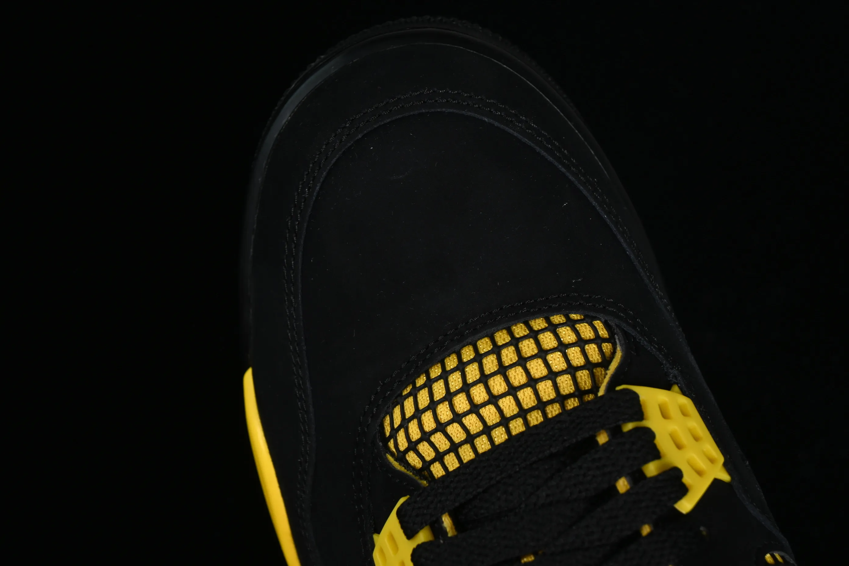 All categories Air Jordan Jordan series basketball shoes Air Jordan 4 foreign trade version Air Jordan 4 "Thunder" AJ4 Joe 4 Thunder replica basketball shoes DH6927-017